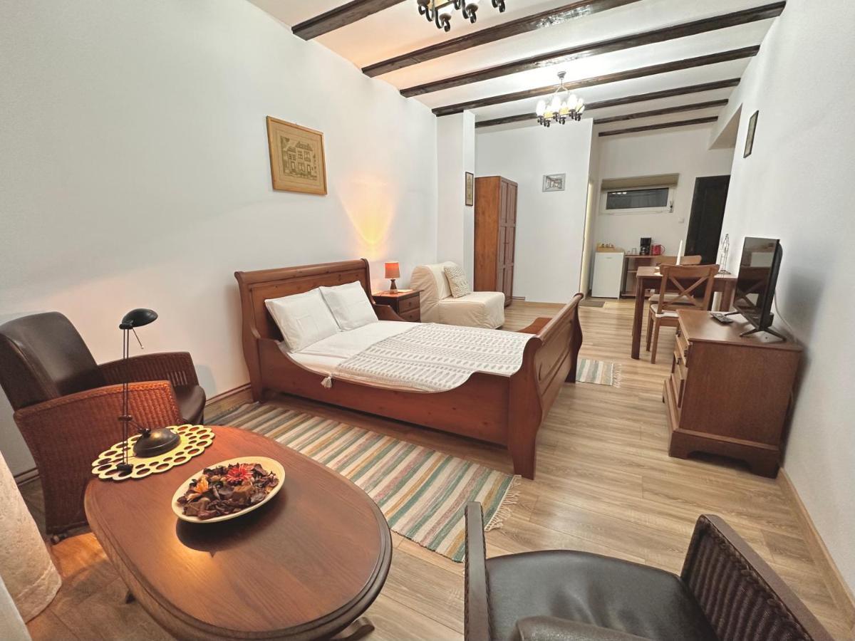 Casa 9 Apartment