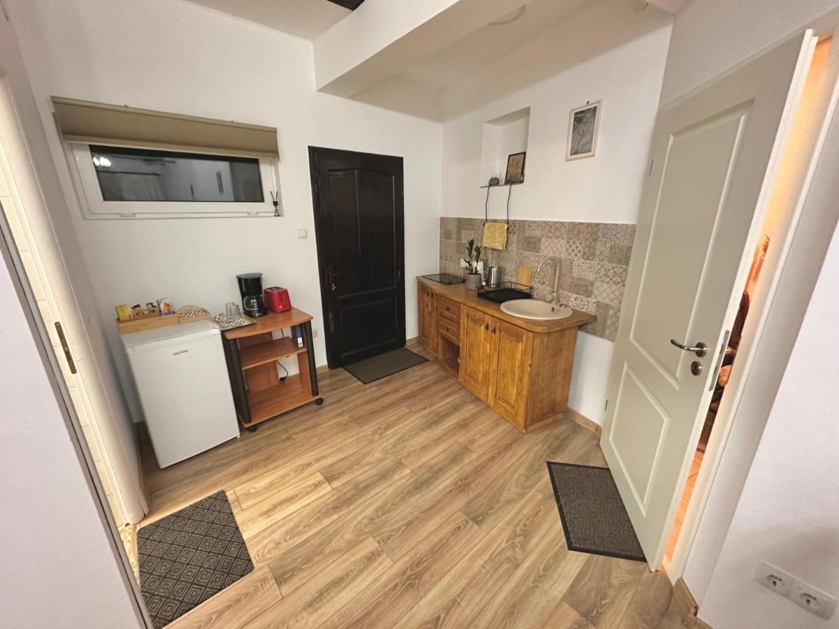 Apartment Casa 9 *